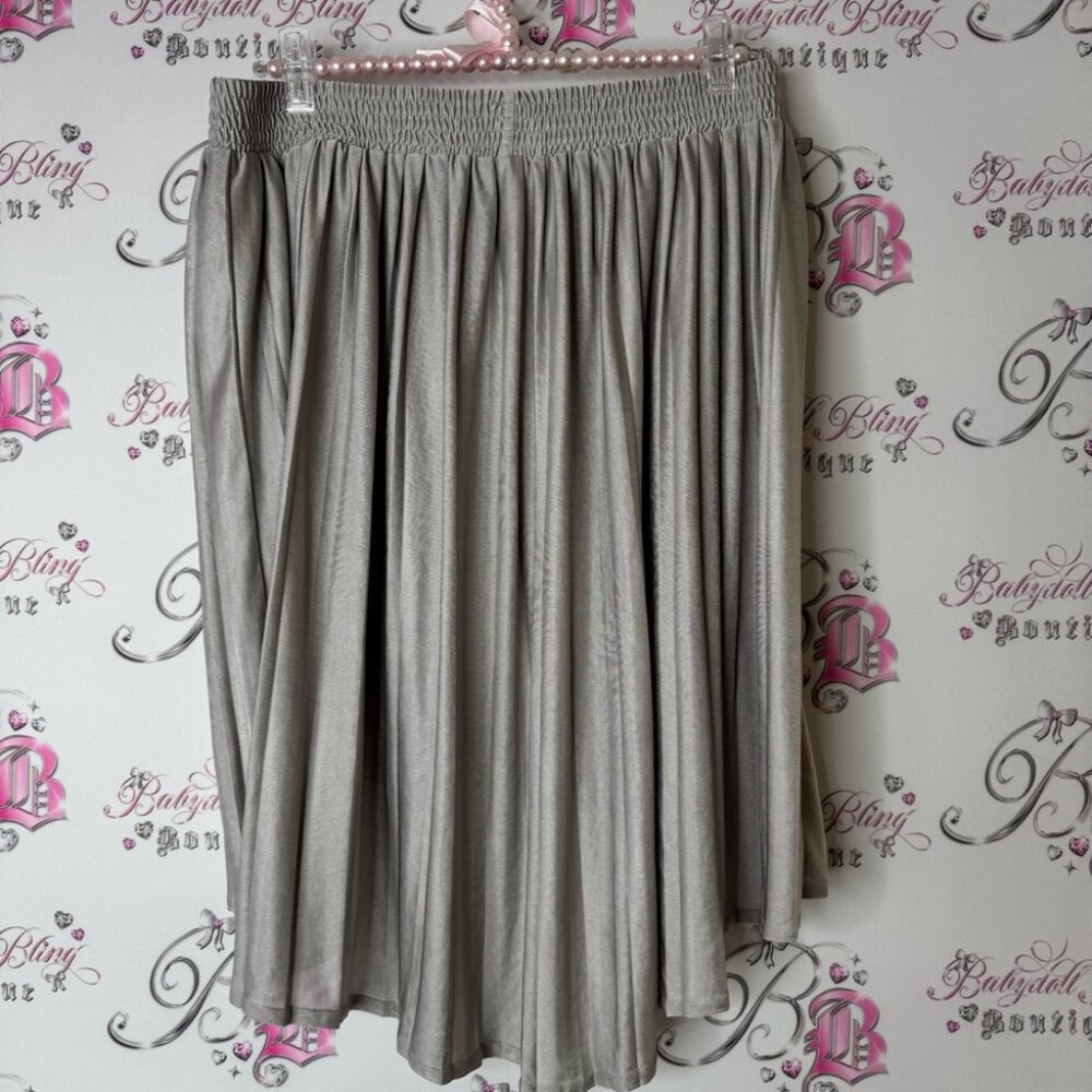 Topshop Metallic Silver High-Low Skirt shiny shimmer flowy grey stretchy luxe - Picture 2 of 6